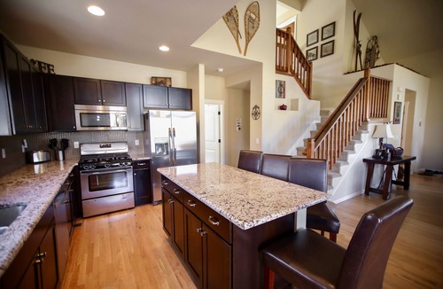 Silvercreek House | Ski-In/Ski-Out Granby Ranch Home + Firepit & Views