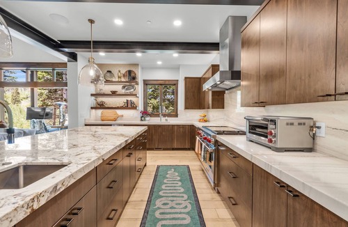 Park City House | Ski In/Ski Out - Luxury Private 6 Bedroom House - Sleeps 12