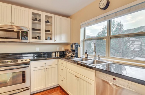 Silvercreek Condo | Ski-In/Ski-Out + Pool Access: Granby Ranch Gem