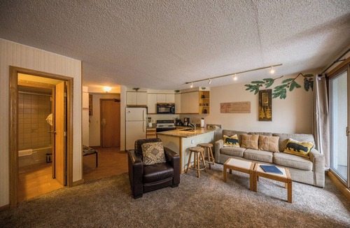 Winter Park Condo | Ski-in Ski-Out studio with updated interior