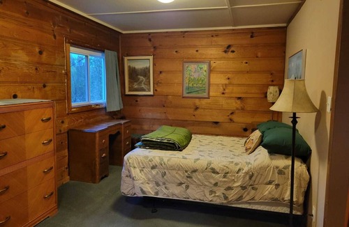 Dutch Flat Cottage | Ski Lease Mountain Retreat