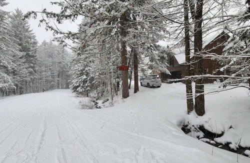 Killington House | ☆ SKI ON & OFF! ☆ Spruce Glen D on Great Eastern Trail w/AC, Sauna, Fireplace
