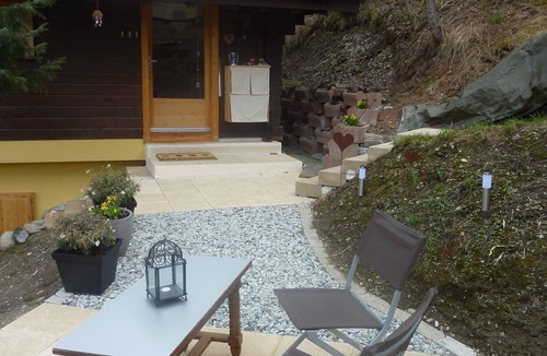 Lauenen Bei Gstaad Ski Chalet | Ski-Rando-Sauna in Anniviers: Chalet Les Frasques, nature, sauna, chalet 36m2
