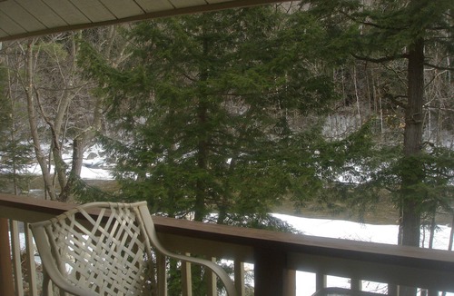 Lincoln Condo | Ski resort at Loon Mountain along the pemi river
