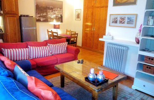 Mas de Ribafeta Apartment | Ski Station Apartments