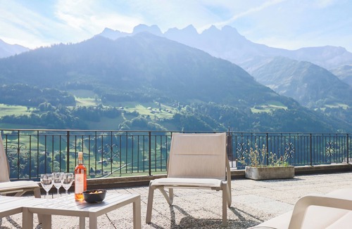 Val d'Illiez Ski Chalet | Ski Stay + SPA in Switzerland in a mountain chalet