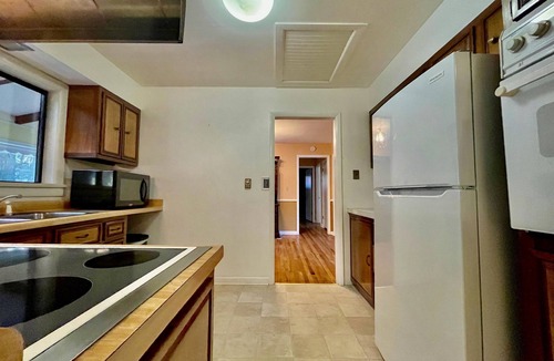 Tafton House | SKI THE POCONOS THIS WINTER !