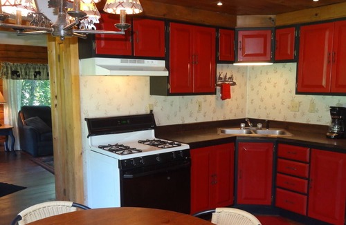 Warrensburg Cabin | SKI TIME! Adirondack Waterfront Log Cabin