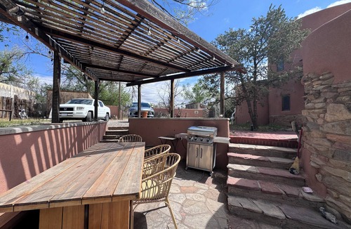 Cerrillos Apartment | Skier's Hideaway in Los Cerrillos