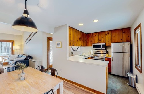 Waitsfield Apartment | Skier's Paradise Mad River/Sugarbush