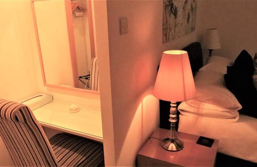 Gawcott Bed & Breakfast | Skies Call Bed & Breakfast