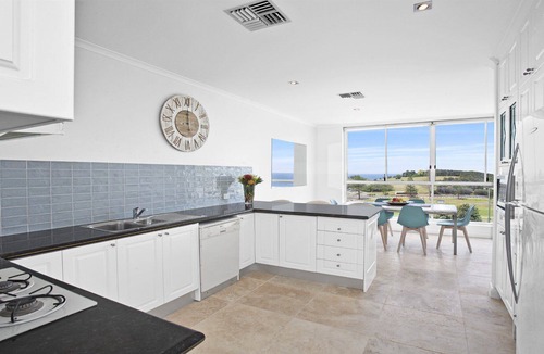 Wamberal House | Skillion Views at Terrigal