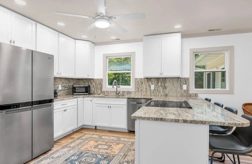 McDaniel House | Skipjack House | an ESVR property