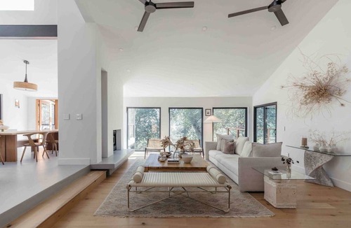 Auburn House | Skog Dom | Retreat in the Trees | Hot Tub | Auburn