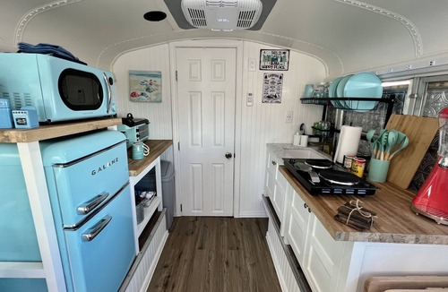 Crystal Beach RV Rental | Skoolie Glamping on Canal in Crysteal Beach, Texas