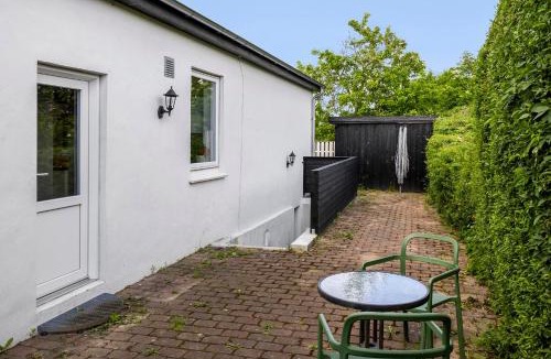 Aarhus North Bed & Breakfast | Skovhus 2-room Basement Apartment