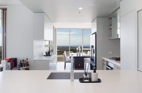 Bondi Junction Apartment | Sky High Panorama, Bondi Junction IH