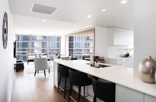 Bondi Junction Apartment | Sky High Panorama, Bondi Junction IH