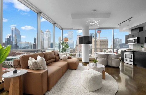 Beltline Apartment | Sky High Style w Views, AC, Prkg