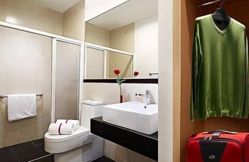 Kampung Pinang Baik Hotel | Sky Hotel Selayang