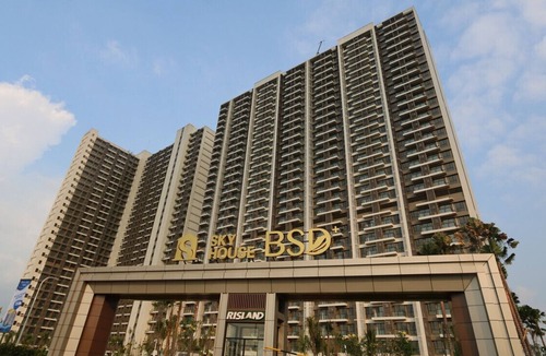 Bumi Serpong Damai Apartment | Sky House BSD by Kakarama Room