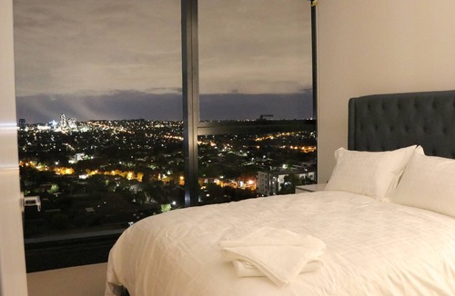 Doncaster House | SKY IN Self Service Apartment - Doncaster