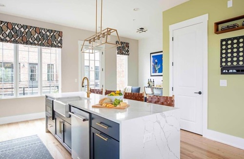 Castleberry Hill Condo | Sky's the Limit