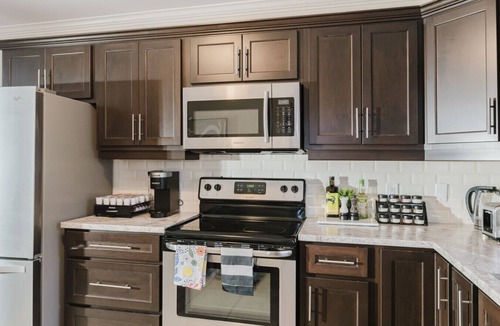 Sydney Apartment | Sky-View | Modern 2BR Retreat + Balcony (490861)