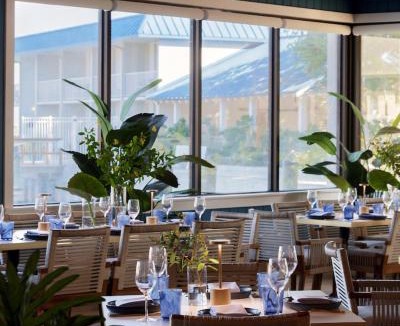 Pinellas Point Hotel | SkyBeach Resort