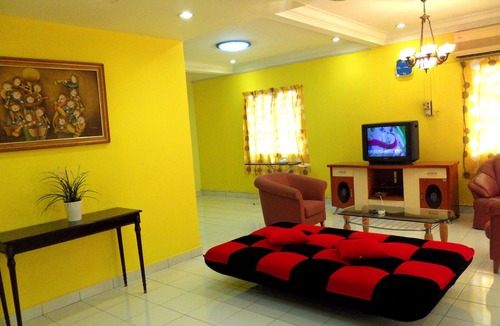 Taman Kota Laksamana House | Skybook Homestay Malacca