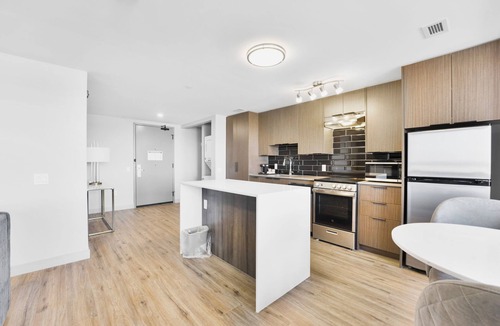 Mount Pleasant Hotel | Skye Hotel & Residences
