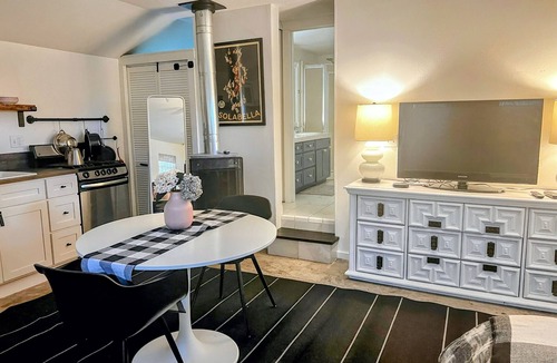 Cedar Hills Apartment | Skye's abode