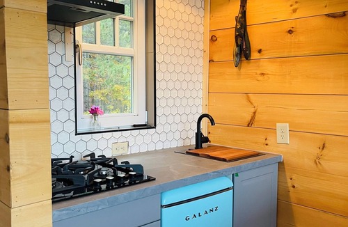 Creemore Cabin | Skyfall Off Grid Luxury Cabin