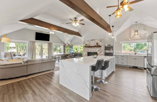 Monroe House | Skykomish River Estate | 5 Acre, 5 Bed, Riverfront