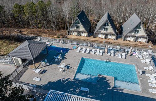 Hendersonville Hotel | SKYLARANNA Resort & SPA