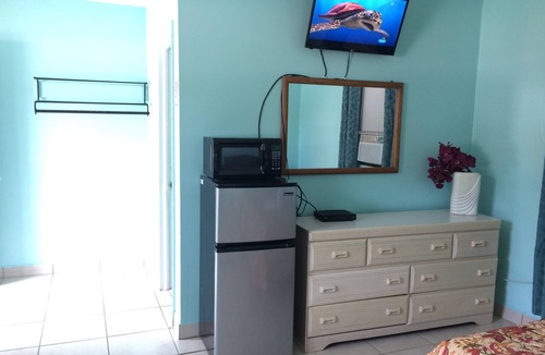 Perry Hotel | Skylark Motel