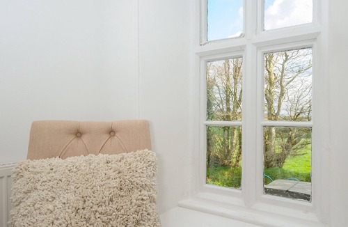 Looe Cottage | Skylarks