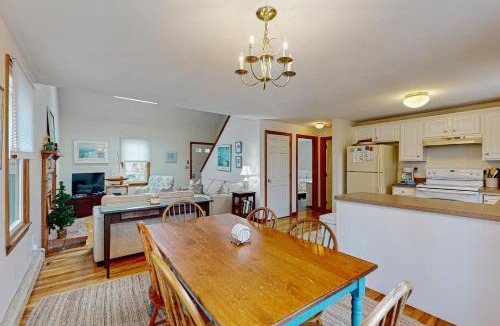 South Dennis House | Skylight Tonight