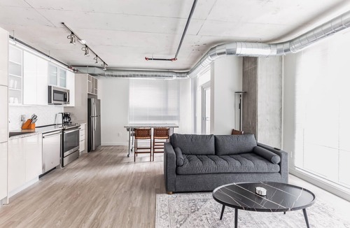 Gateway District Apartment | Skyline 776 - 2BR, 1BR & Studio Units with Parking