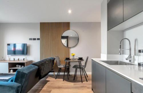 Holbeck Apartment | Skyline Garden Suite - City Centre