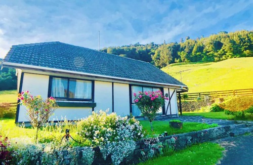 Rotorua Cottage | Skyline Mountain view cottage