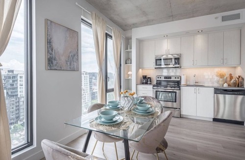 International District Apartment | Skyline Penthouse | 360° Views + Parking