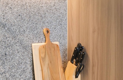 Carlton South Apartment | Skyline Residence 160 Victoria