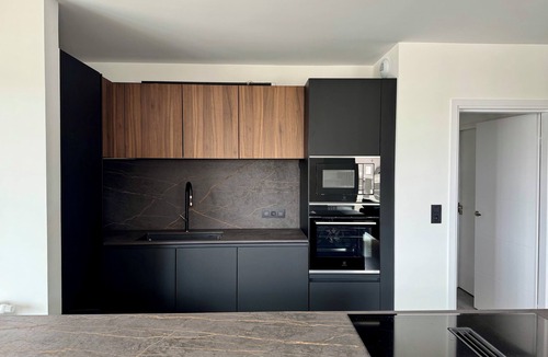 Aiguerelles Apartment | SKYLINE ROOF TOP SPA DE NAGE