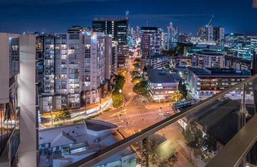 Newstead Apartment | Skyline Serenity Newstead