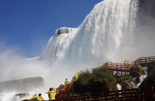 Downtown Niagara Falls Condo | Skyline Square