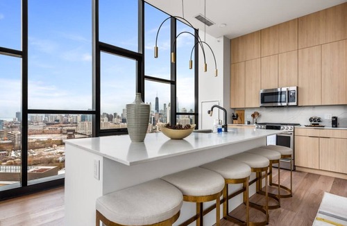 River West Apartment | Skyline View Duo for Groups: Unmatched Luxury Stay