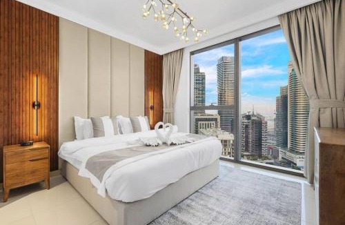 Downtown Dubai Apartment | Skyline Views 2BR Near Burj Khalifa & Dubai Mall with Pool Access