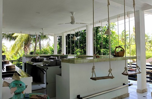 Bukti Bed & Breakfast | Skylodge B&B - Bali Jungle Retreat with Fine Dining & Eco Pool
