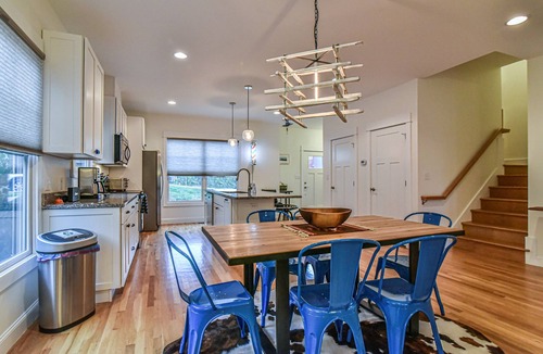 East End - Valley Street House | Skyloft: Available Memorial Day Weekend!